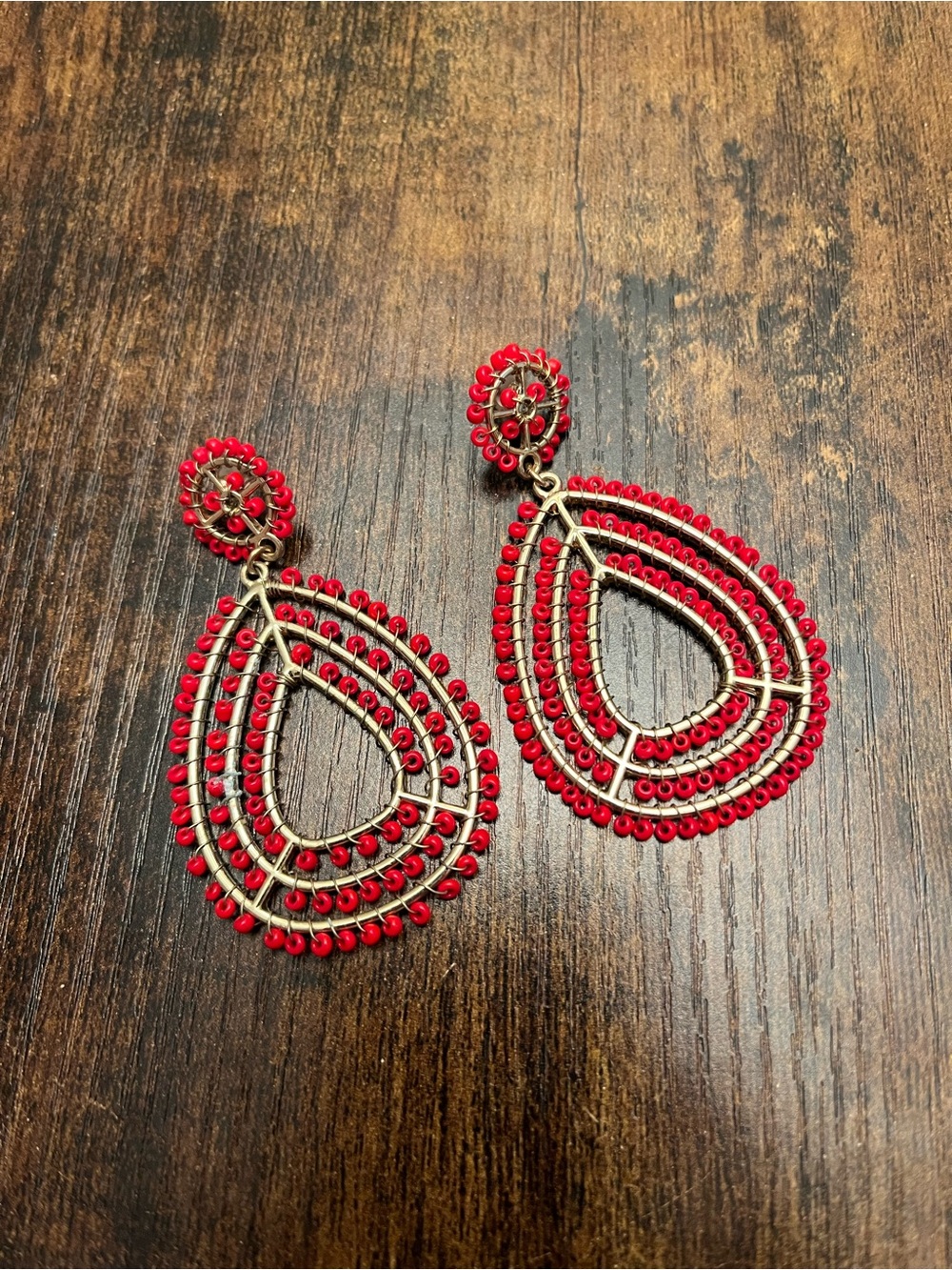 Red Beaded Earrings Dangle Drop Seed Beads Lipstick Candy Apple Red 3”
